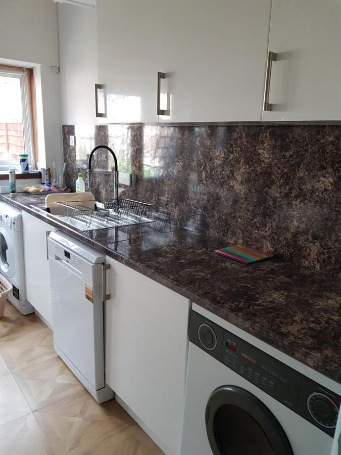 TillicoultryCarvetii - Gemini House - 4 Bed House Sleeps Up To 8 People别墅 外观 照片